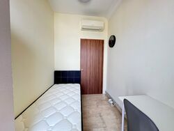 Simsville (D14), Condominium #605988581